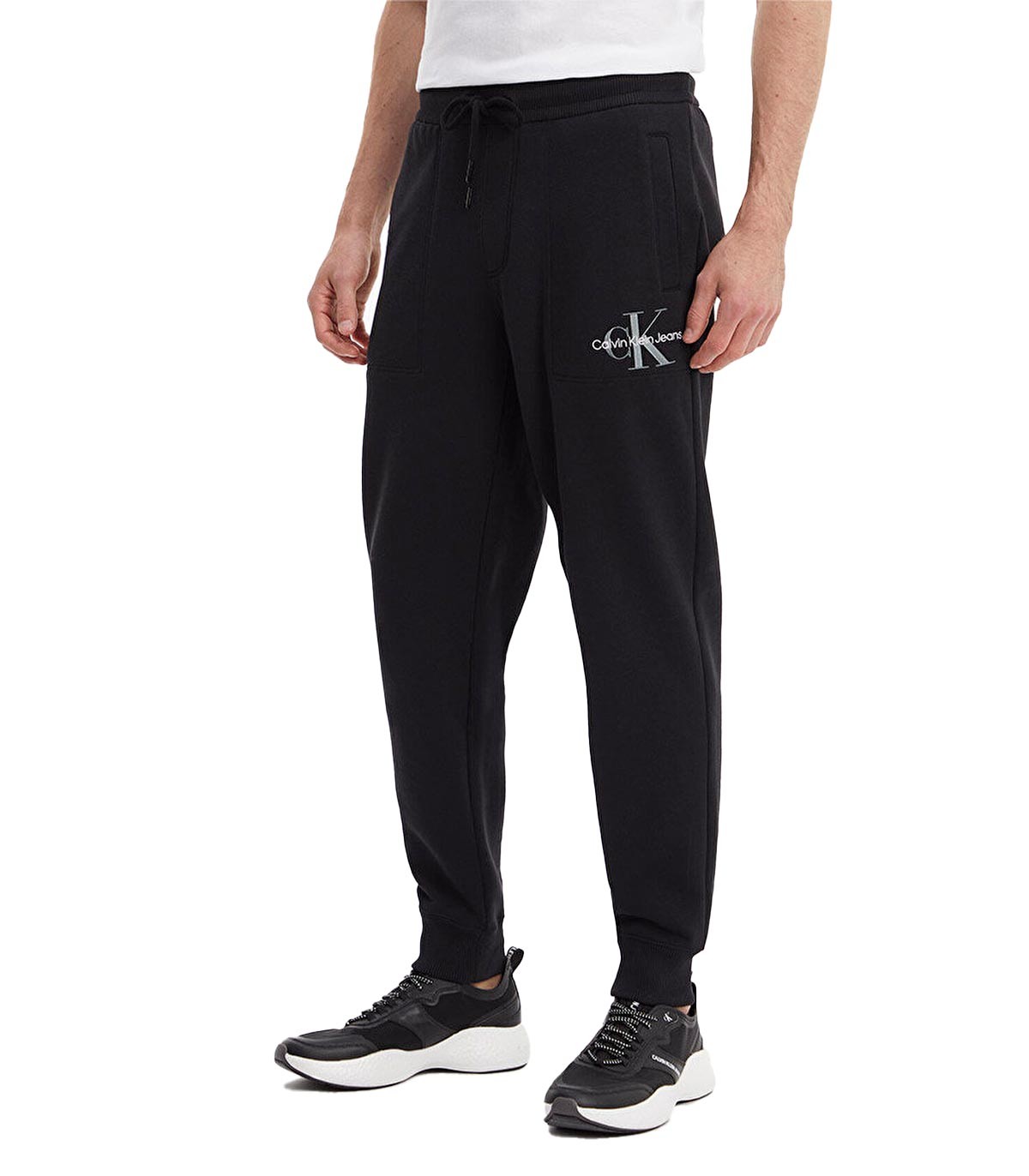 Calvin Klein - Pantalón con Logo HWK - Negro